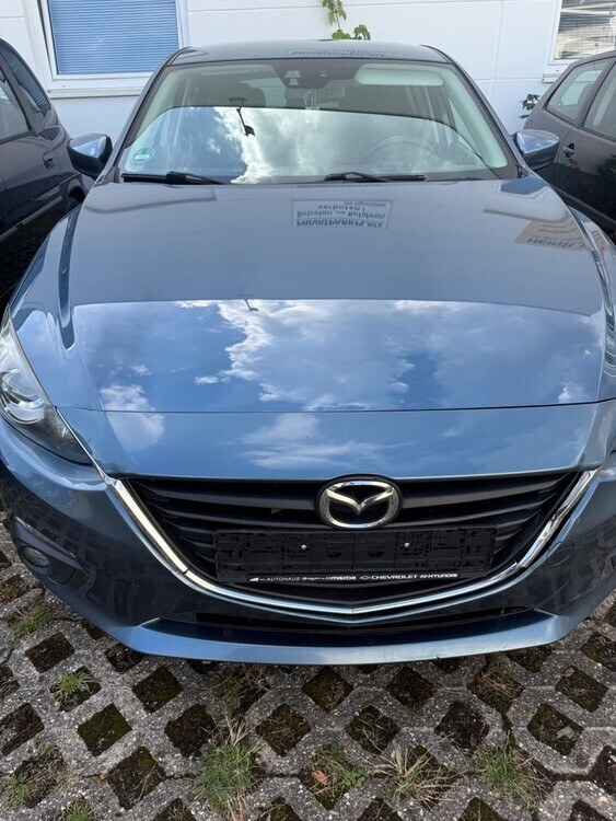 Mazda 3 243.000 km 1.950 € Krefeld 47798