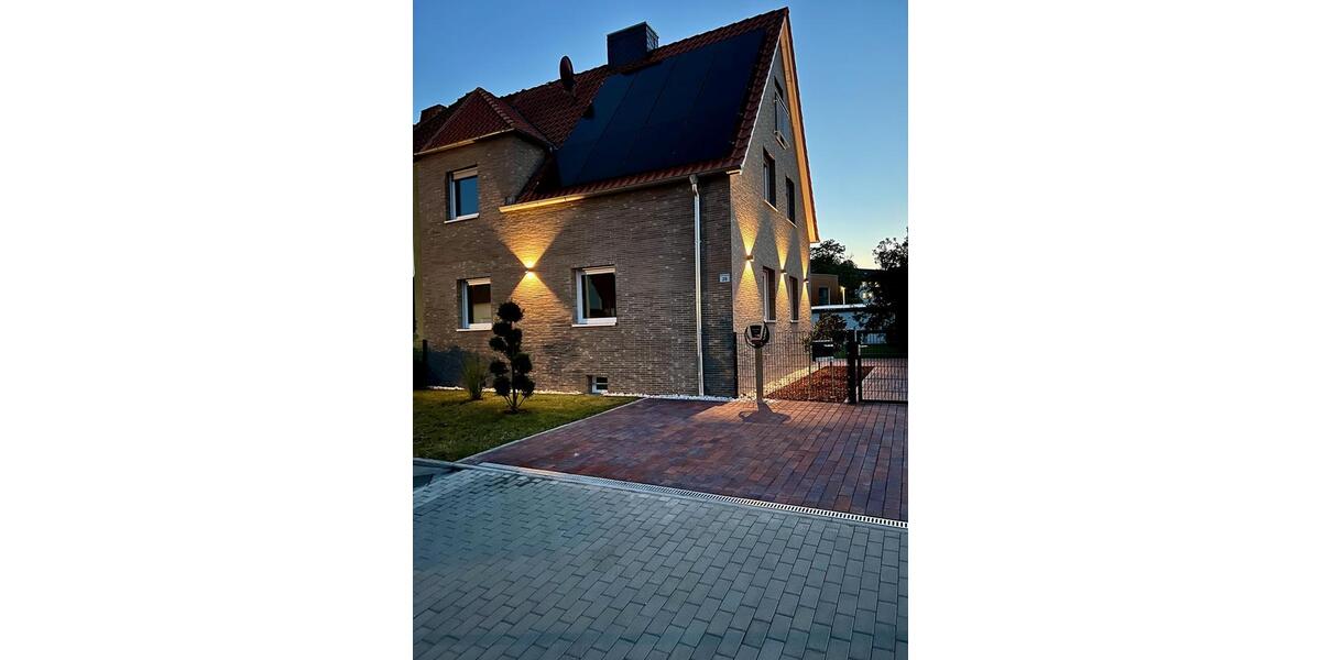 Doppelhaushälfte Wolfsburg - 5 Zimmer, 133 m&sup2;, 2.190&euro; | Angebot:25612679