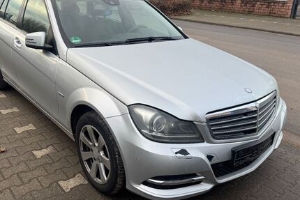 Mercedes-Benz C 200 449.718 km 2.990 &euro; Pfaffen-Schwabenheim 55546