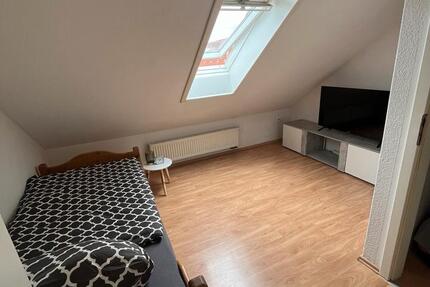 1 Zimmer WHG zu vermieten