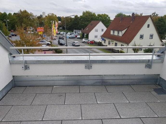 Etagenwohnung Nürnberg Worzeldorf - 3 Zimmer, 78 m&sup2;, 1.150&euro; | Angebot:26879050