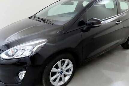 Ford Fiesta 79.447 km 12.940 &euro; Helgoland 27498