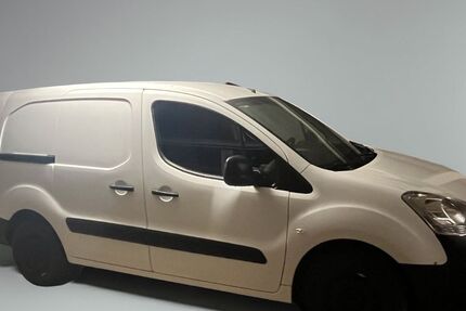 Peugeot Partner 47.600 km 9.800 &euro; Bremen 28203