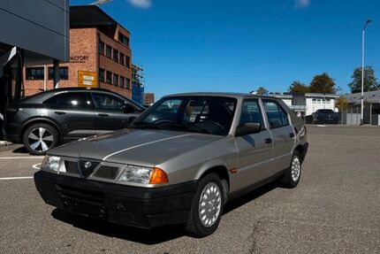 Alfa Romeo 33 17.390 km 8.990 € Donaueschingen 78166
