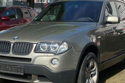 BMW X3 157.000 km 8.990 &euro; Kassel 34132