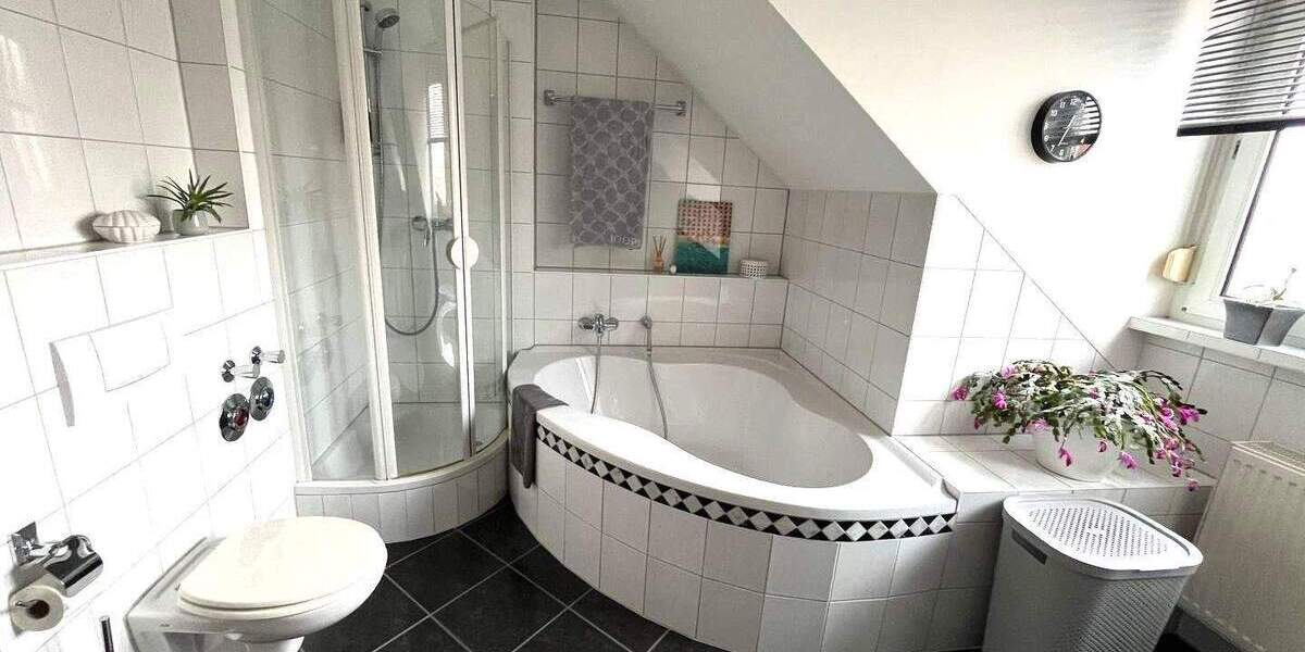 Etagenwohnung Feucht - 3 Zimmer, 98 m&sup2;, 450.000&euro; | Angebot:24462755