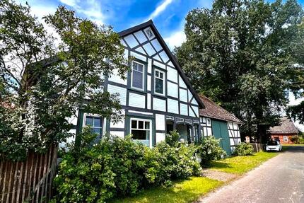 Haus Trebel - 5.5 Zimmer, 125 m&sup2;, 1.375&euro; | Angebot:26329960