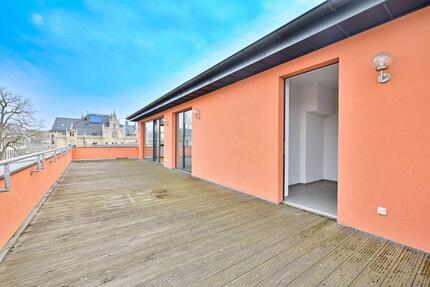 Haus Chemnitz - 4 Zimmer, 165 m&sup2;, 1.450&euro; | Angebot:25806578