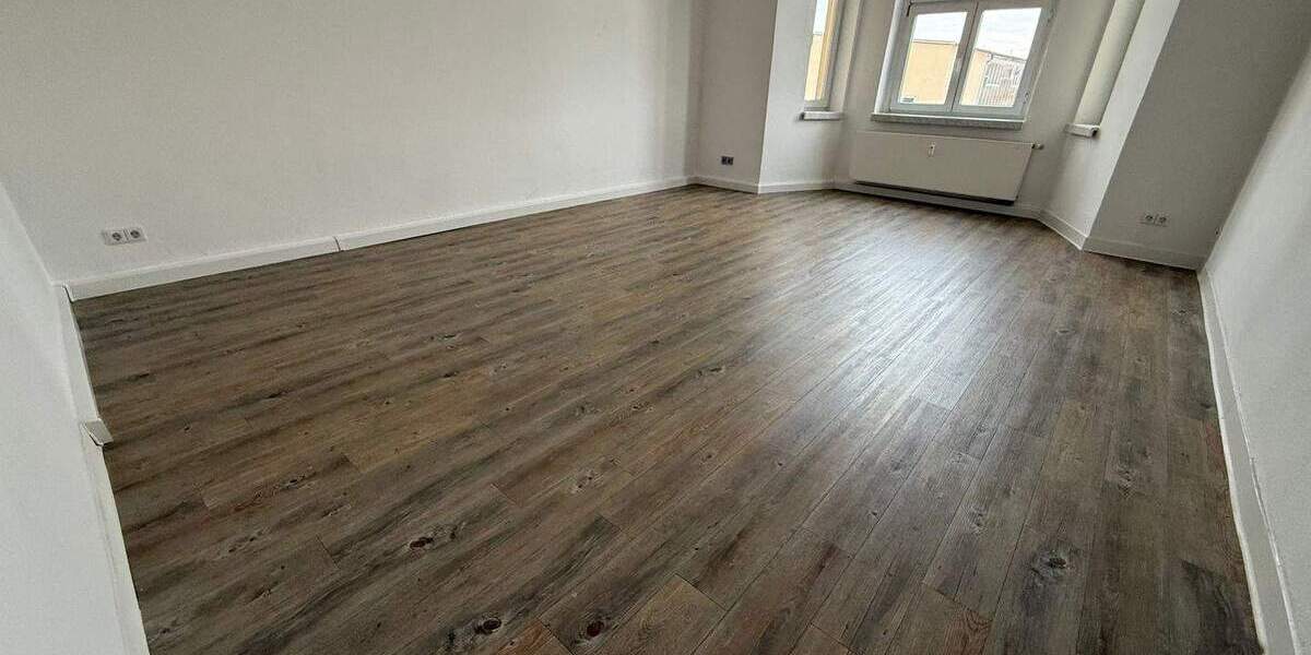 Zimmer Chemnitz Sonnenberg - 2 Zimmer, 67 m&sup2;, 330&euro; | Angebot:25985408