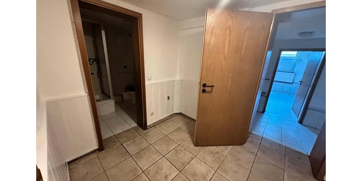 Etagenwohnung Schwelm - 2 Zimmer, 45 m&sup2;, 330&euro; | Angebot:24935002