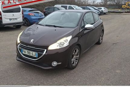 Peugeot 208 135.384 km 3.285 &euro; Achern 77855