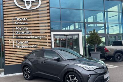 Toyota C-HR 18.900 km 28.770 &euro; Müllheim 79379