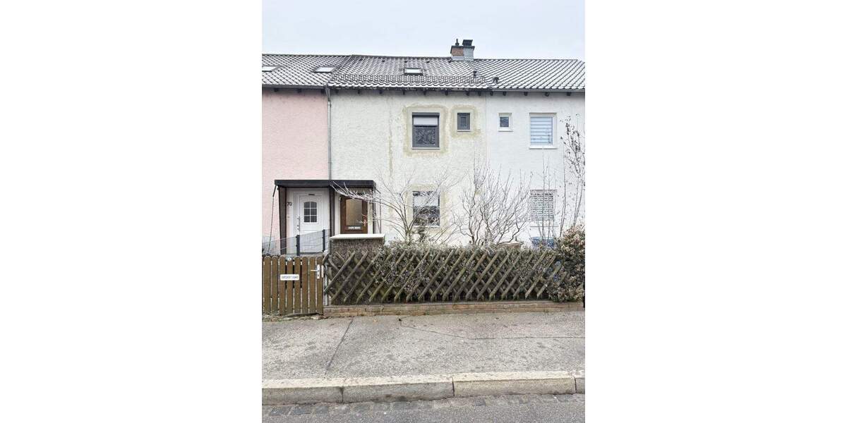 Reihenmittelhaus Straubing - 4 Zimmer, 104 m&sup2;, 239.000&euro; | Angebot:25563666