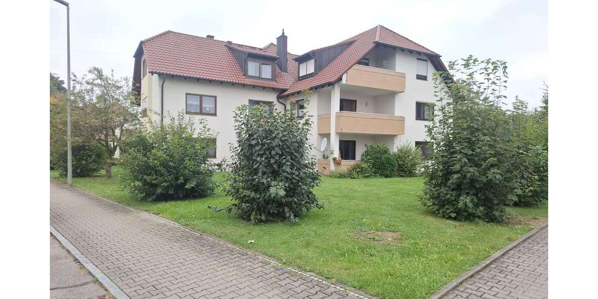 Etagenwohnung Illertissen - 4 Zimmer, 111 m&sup2;, 360.000&euro; | Angebot:22924011