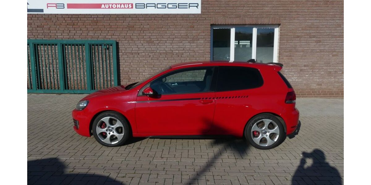 VW Golf 143.050 km 10.990 &euro; Osnabrück 49084