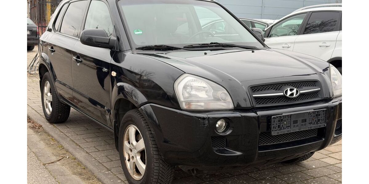 Hyundai TUCSON 208.213 km 3.950 &euro; Mainz - Mombach 55120