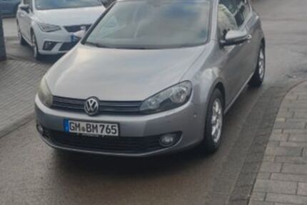 VW Golf 37.500 km 9.400 &euro; Wipperfürth 51688