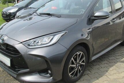 Toyota Yaris 77.934 km 16.750 € Döbeln 04720