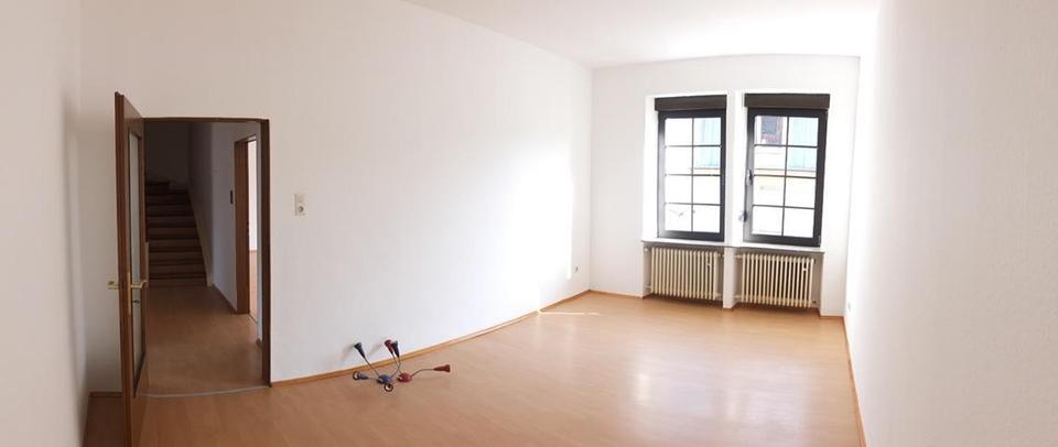 Maisonettenwohnung Rodalben - 7 Zimmer, 180 m&sup2;, 980&euro; | Angebot:24335864