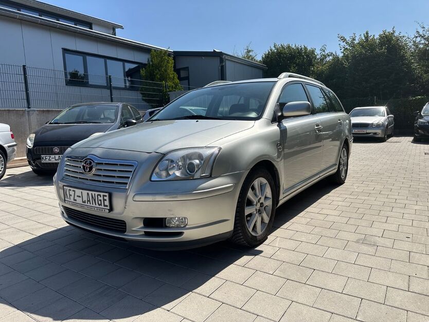 Toyota Avensis 223.000 km 2.990 € Wehringen 86517