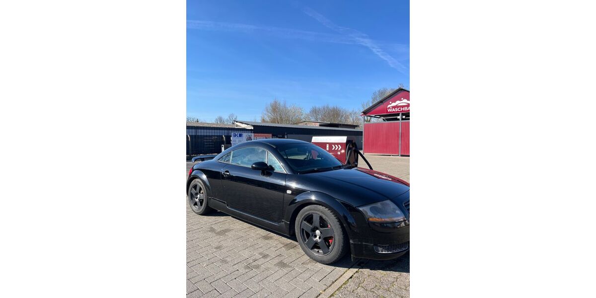 Audi TT 259.072 km 3.900 &euro; Stolzenau 31592