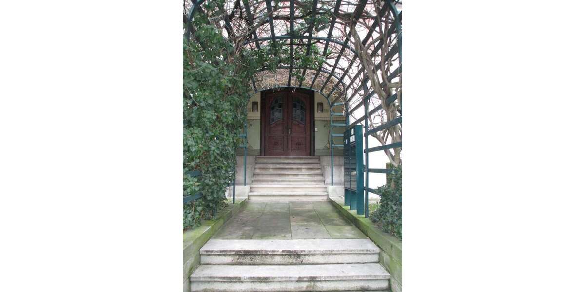 Etagenwohnung Metzingen - 2.5 Zimmer, 105 m&sup2;, 990&euro; | Angebot:26267408