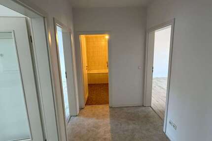 Wohnung zum Mieten in Greiz 382,50 € 85 m² 4 zimmer