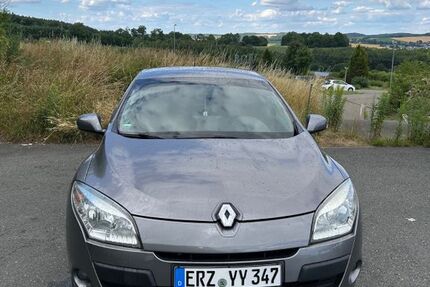 Renault Megane 112.000 km 2.800 &euro; Schönheide 08304