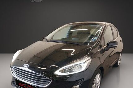 Ford Fiesta 121.084 km 11.990 &euro; Hamburg 22111