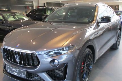 Maserati Levante 82.500 km 46.950 &euro; Schwerte 58239
