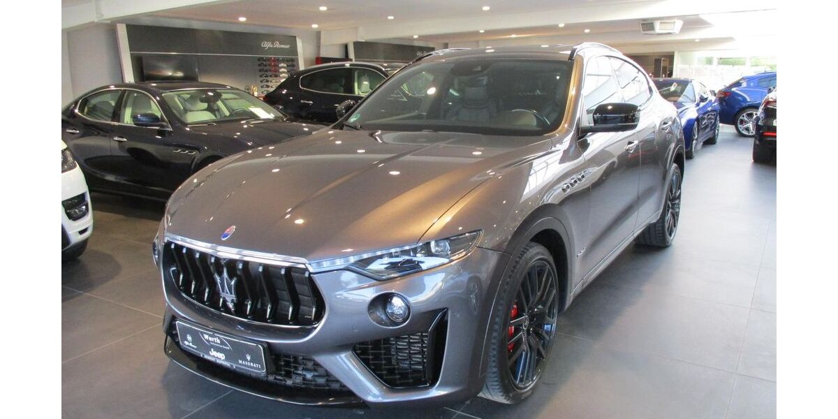 Maserati Levante 82.500 km 46.950 &euro; Schwerte 58239