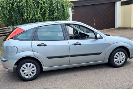 Ford Focus 60.000 km 3.500 &euro; Neckarsulm 74172