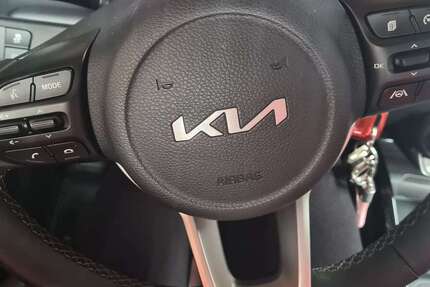 Kia Stonic 14.000 km 16.800 &euro; Bramsche 49565