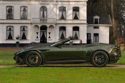 Aston Martin DBS 4.400 km 356.950 &euro; Nunspeet 