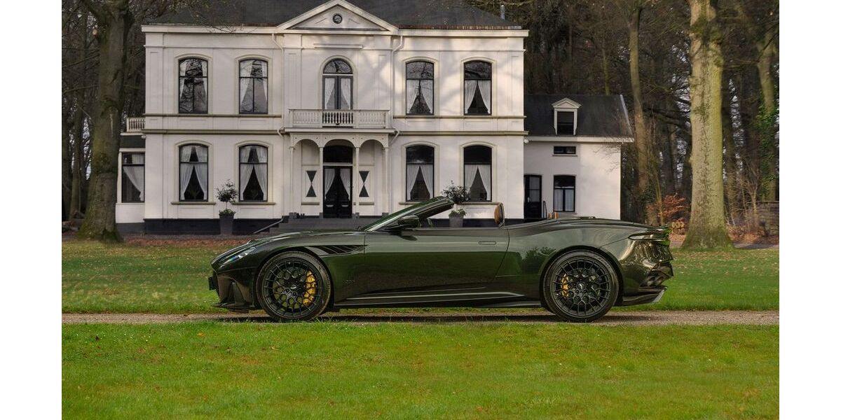 Aston Martin DBS 4.400 km 356.950 &euro; Nunspeet 