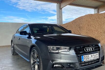Audi A5 258.000 km 15.600 &euro; Schierling 84069