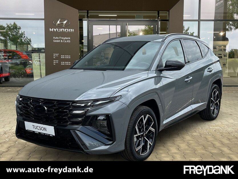 Hyundai TUCSON 4.043 km 42.999 € Leipzig 04178