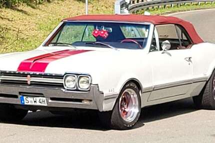 Oldsmobile Cutlass 123.456 km 48.800 &euro; Stuttgart 70197