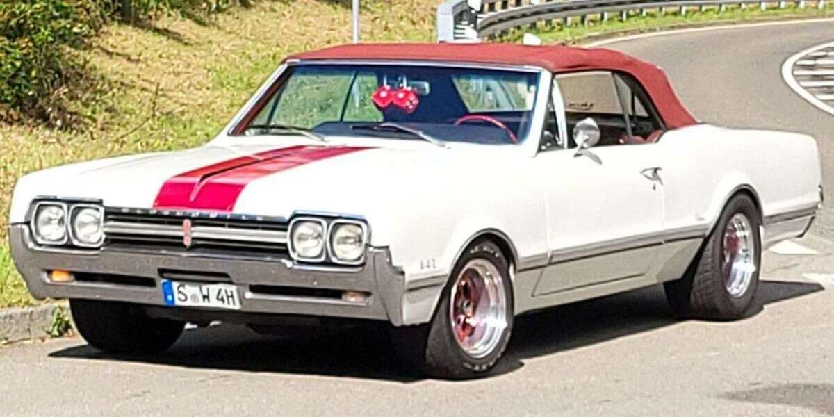 Oldsmobile Cutlass 123.456 km 48.800 &euro; Stuttgart 70197