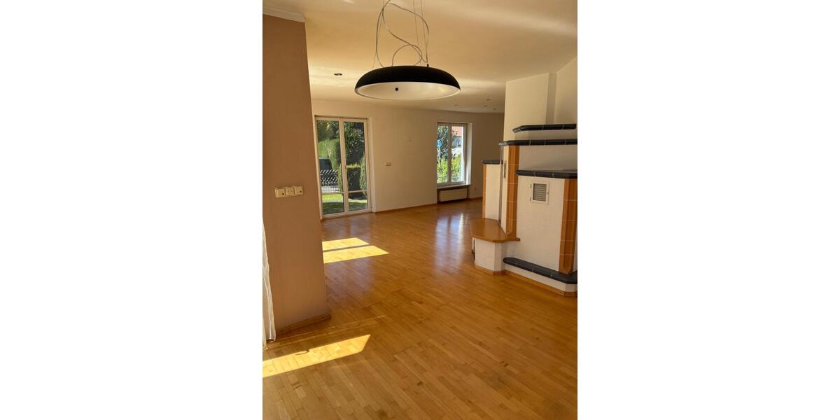 Einfamilienhaus Weiden in der Oberpfalz - 6 Zimmer, 175 m&sup2;, 599.000&euro; | Angebot:26401194