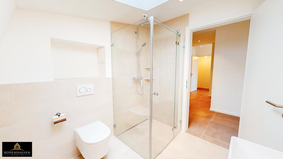 Einfamilienhaus Germering - 2 Zimmer, 75 m&sup2;, 1.650&euro; | Angebot:26002178