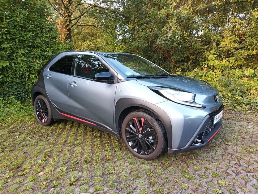 Aygo (X)