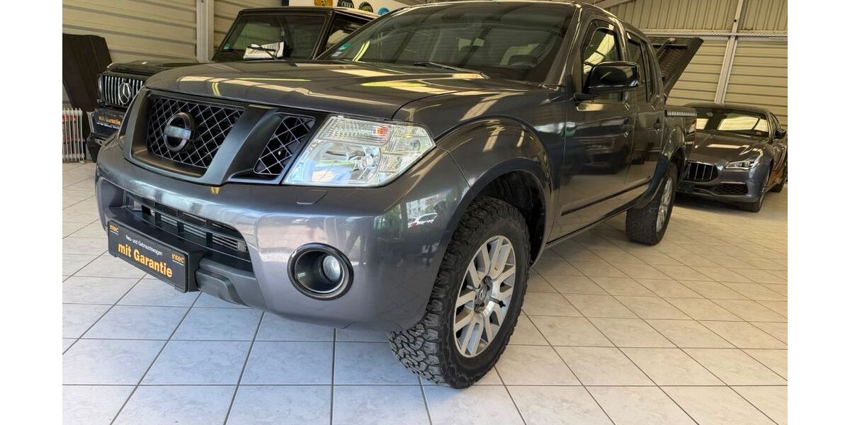 Nissan Navara 200.000 km 12.800 &euro; Berlin 13158