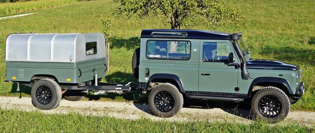 Land Rover Defender 78.000 km 65.000 &euro; Radolfzell 78315