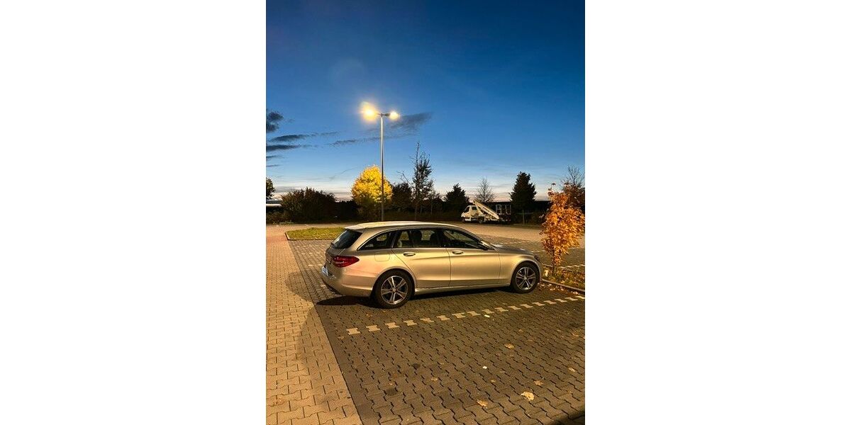 Mercedes-Benz C 250 175.000 km 19.400 &euro; München 80797