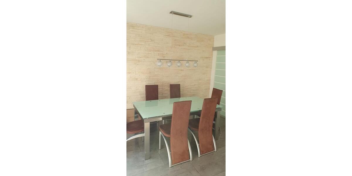 Gepflegte Doppelhaushälfte in Herzogenaurach Herzo Base 4 zimmer