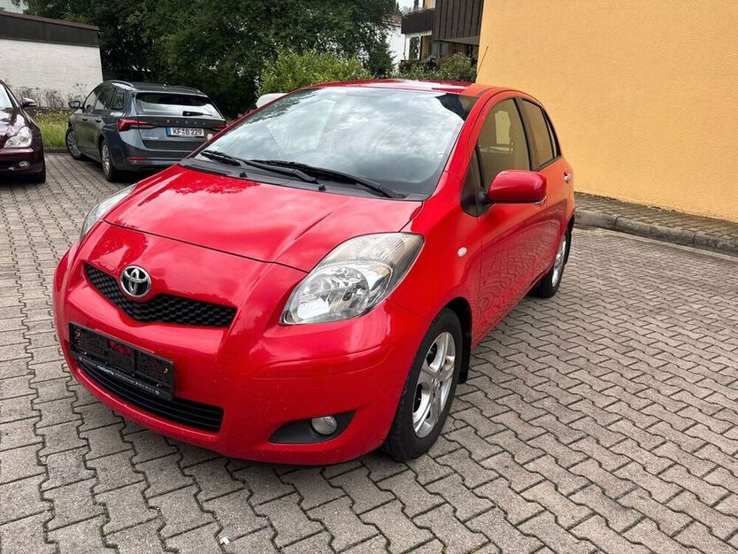 Yaris