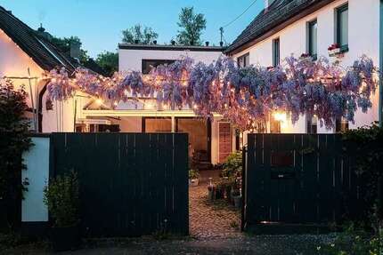 Haus Frankfurt am Main Nord-West - 8 Zimmer, 180 m&sup2;, 950.000&euro; | Angebot:26871836