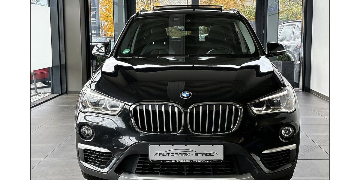 BMW X1 xDrive 20d X-Line Aut. Pano Leder Navi LED 178.000 km 15.999 &euro; Stade 21682