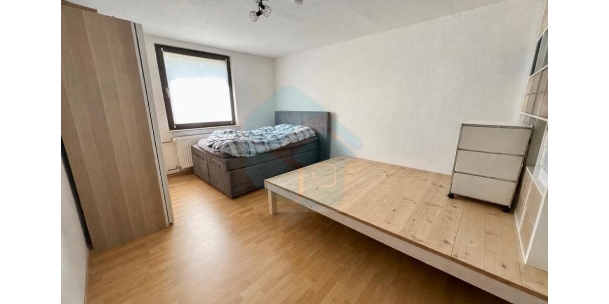 Doppelhaushälfte Butzbach - 8 Zimmer, 149 m&sup2;, 429.000&euro; | Angebot:26843807